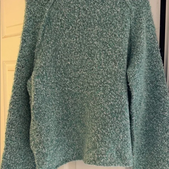 NWOT Free People Sweater - Picture 3 of 3